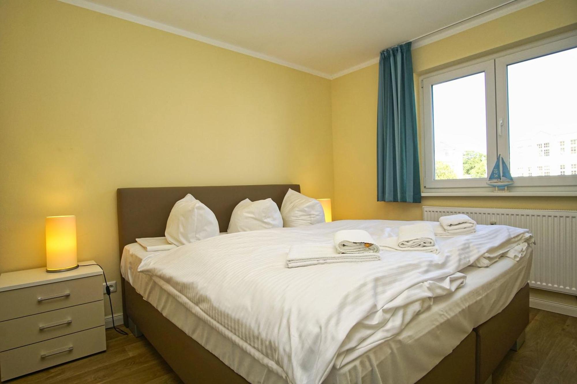 Balkon, Gratis Nutzung Vom Ahoi Erlebnisbad Und Sauna In Sellin- Meeresblick Fewo 59 ゲーレン エクステリア 写真